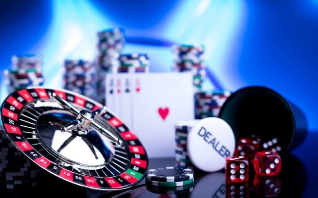 Nghệ thuật quản lý cảm xúc trên các bàn chơi trực tuyến