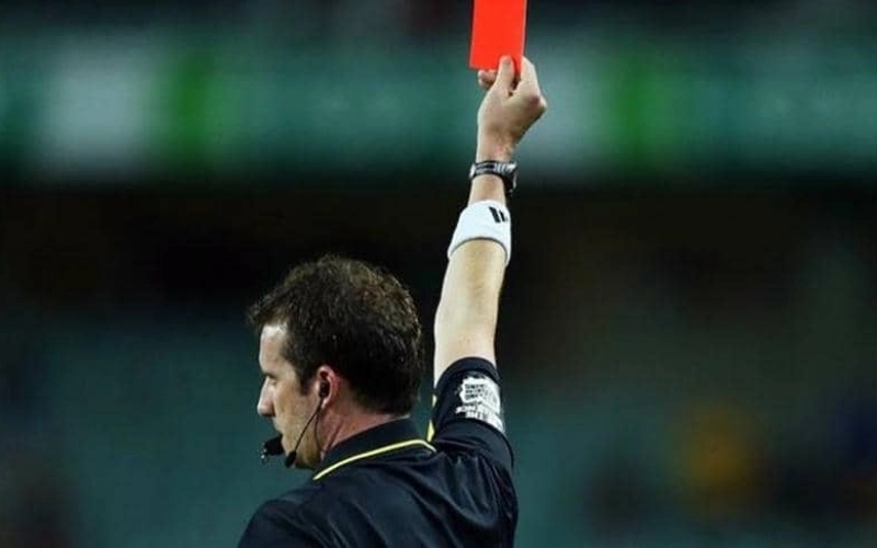 Phân tích kèo thẻ phạt dựa trên phong cách trọng tài