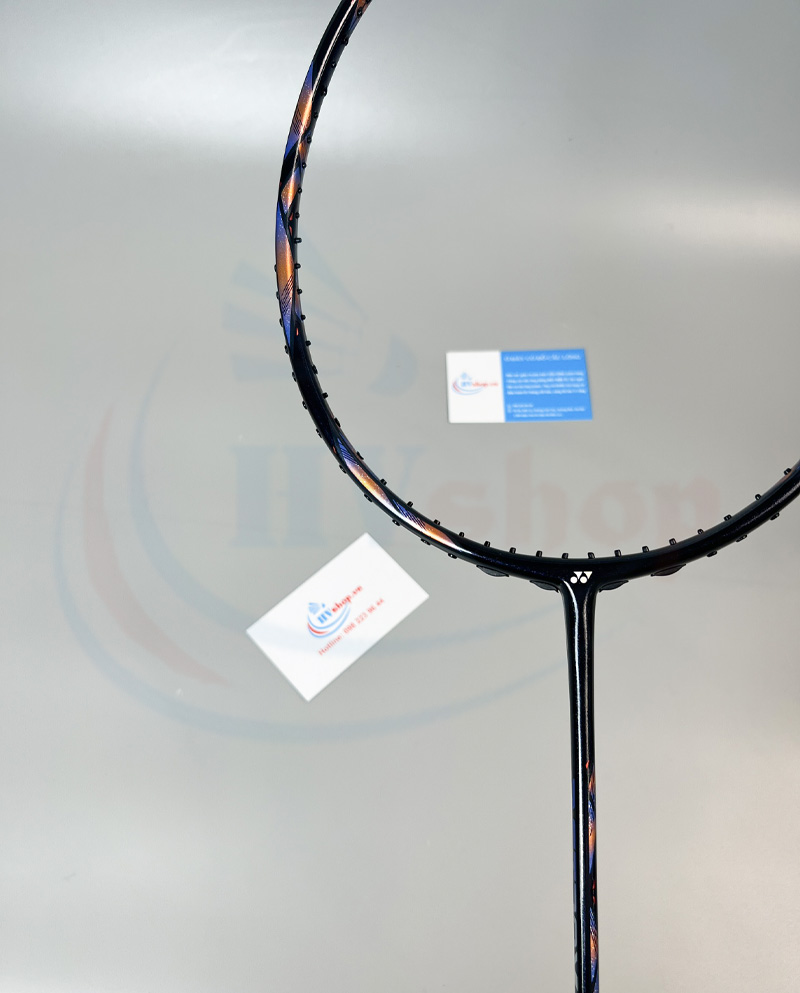 Vợt Yonex Astrox 77 Pro