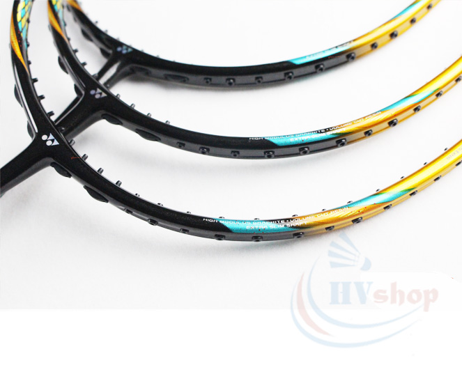 Vot-cau-long-yonex-astrox-88d-tour-mat-vot