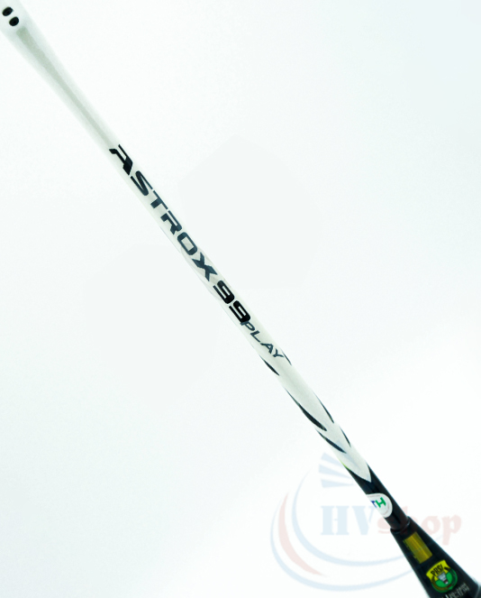 Vot-cau-long-yonex-astrox-99-play-trang-1