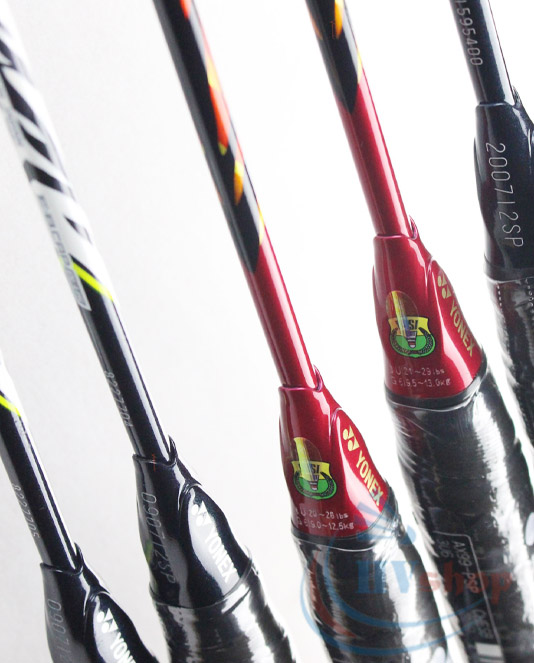Vot-cau-long-yonex-astrox-99-pro-nap-can-vot