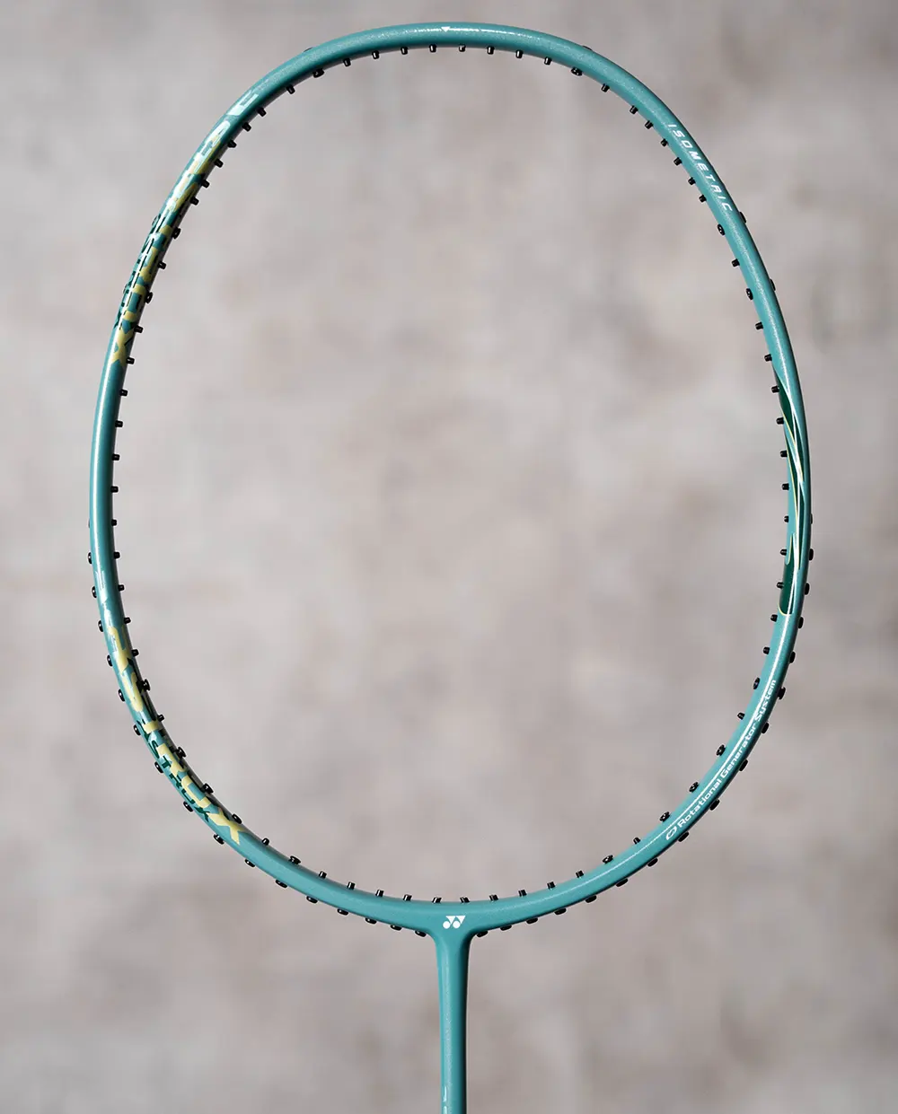 Yonex-Astrox-10-13-1