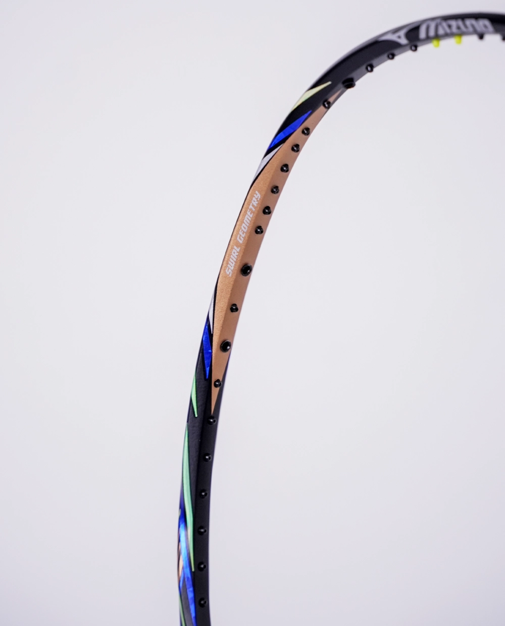mizuno-altrax-81-xanh-den-mat-vot-4
