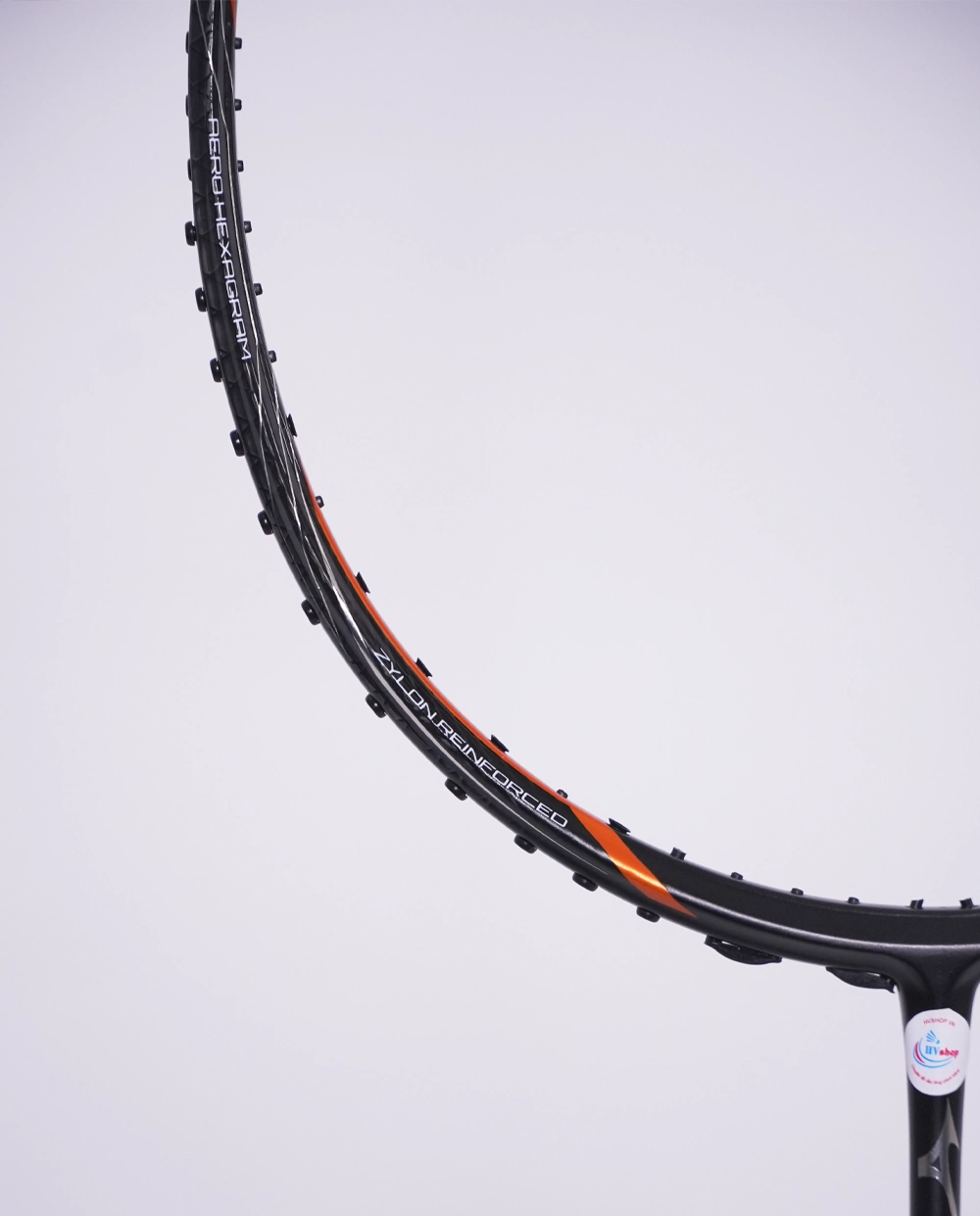 mizuno-jpx-10-3-mat-vot-phai