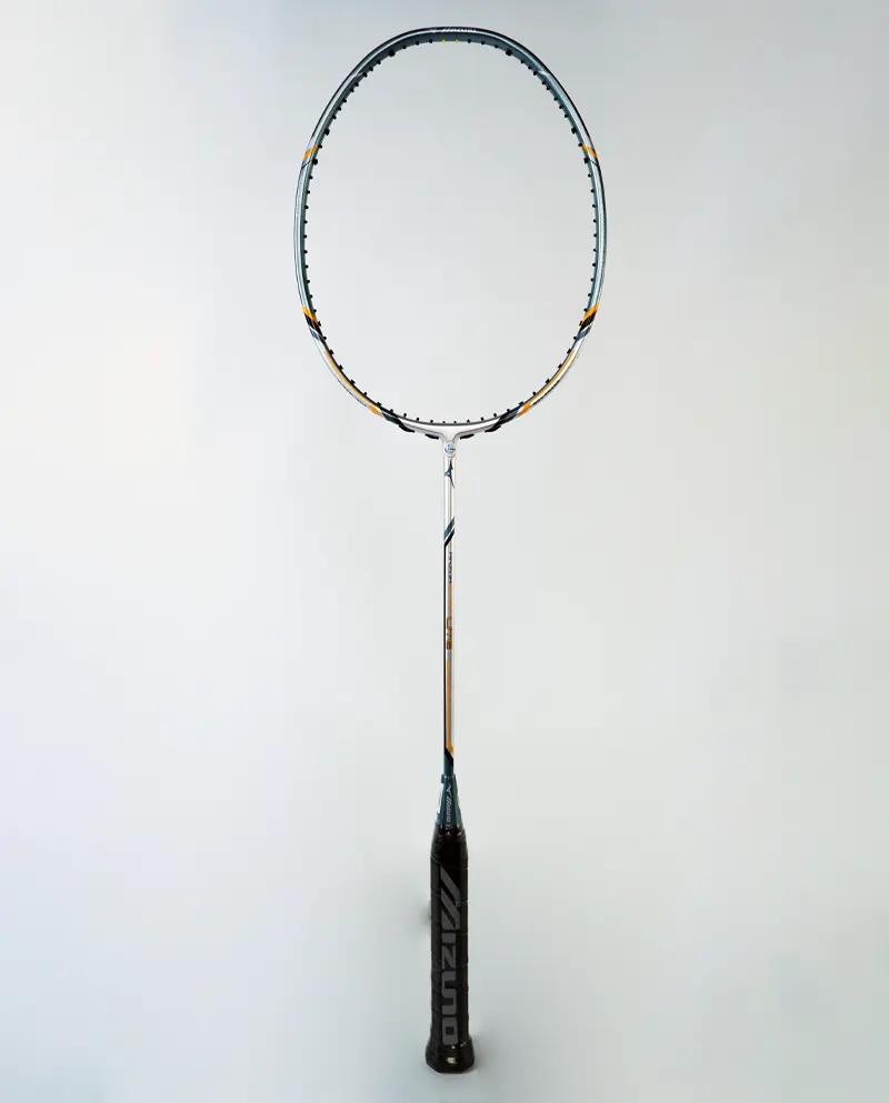 mizuno-razorblade-lite-chinh-hang